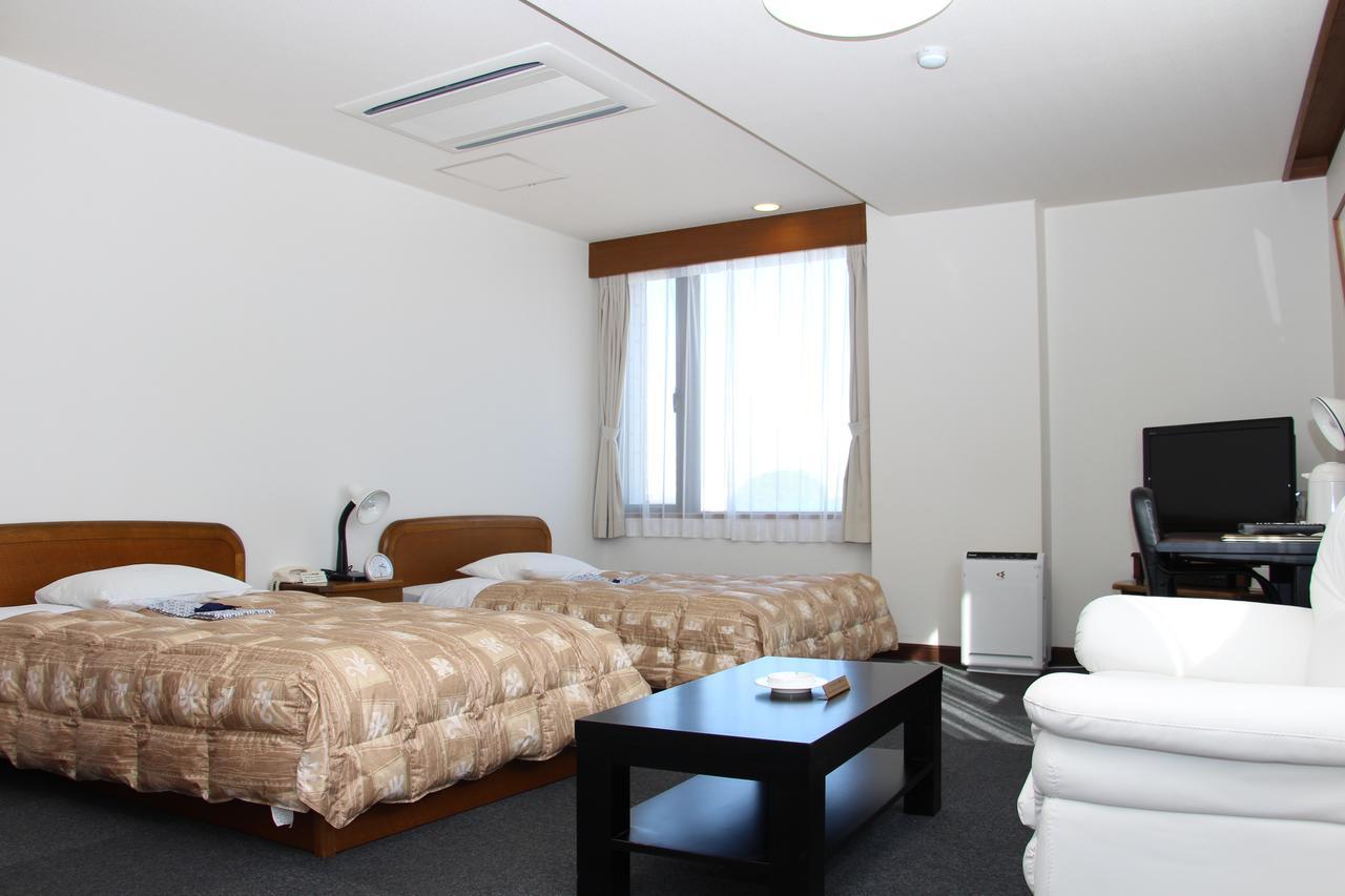 Station Hotel Shingū Esterno foto